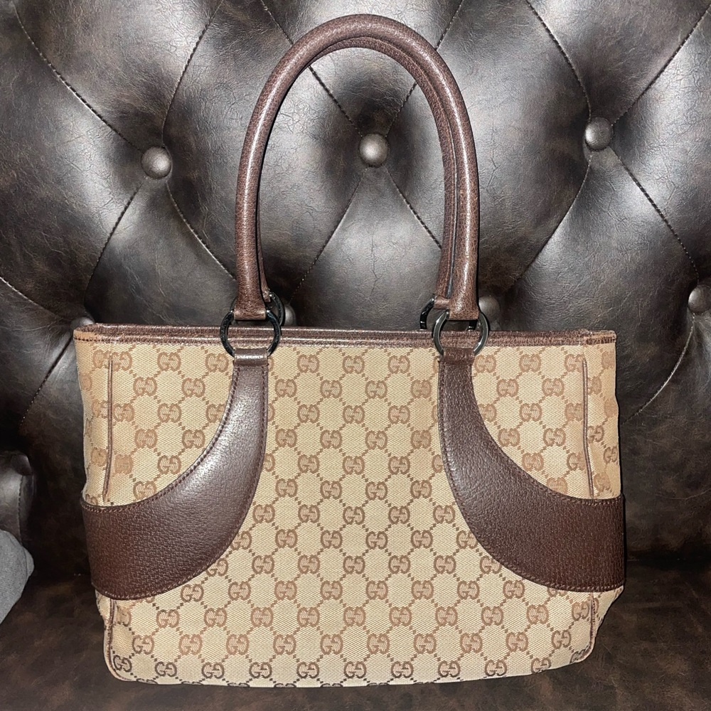 Authentic Gucci GG tote bag.